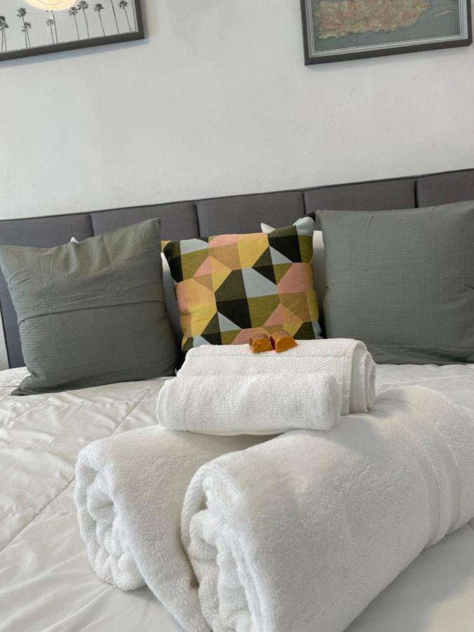 The Pelican Poshtel San Juan Extérieur photo