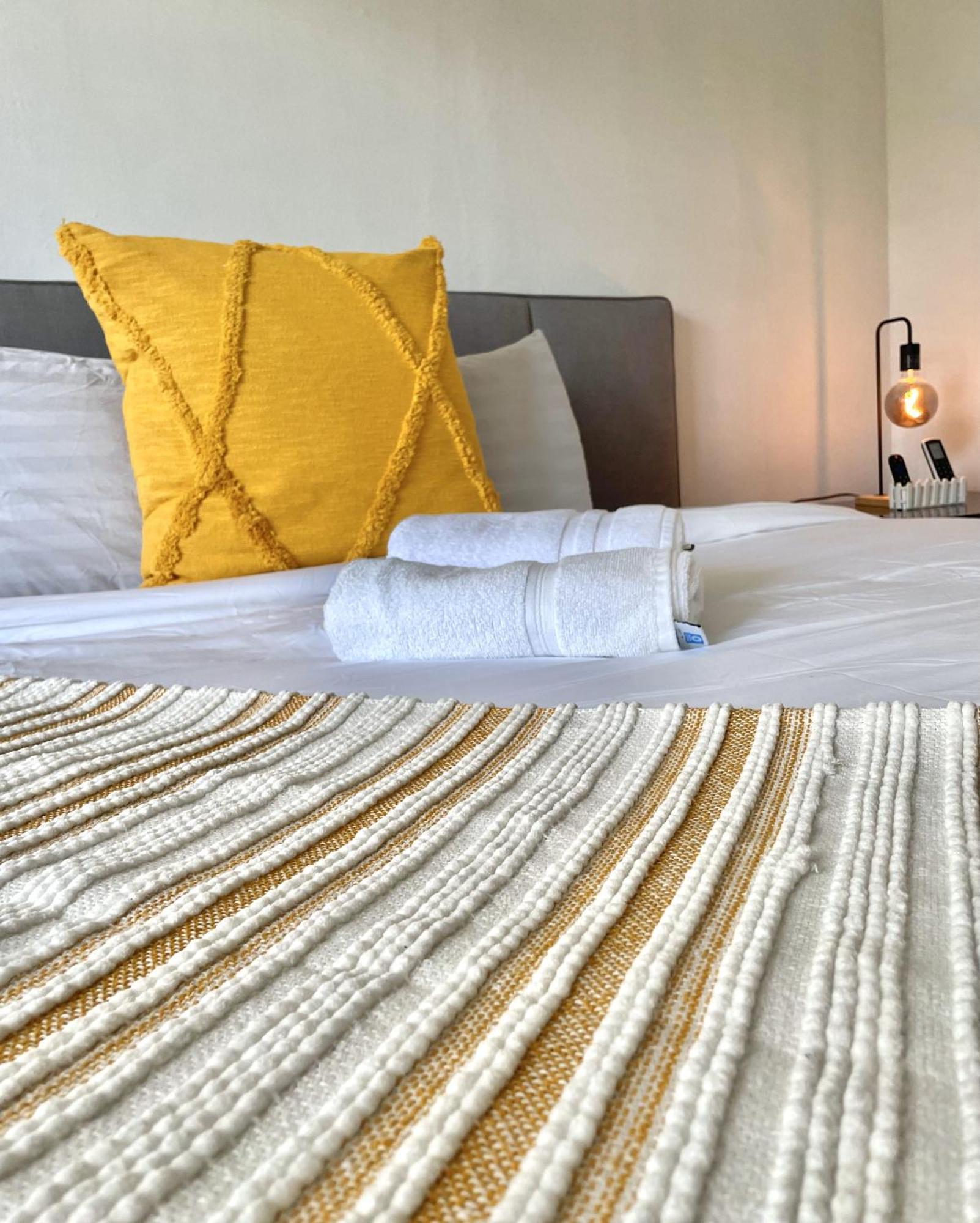 The Pelican Poshtel San Juan Extérieur photo
