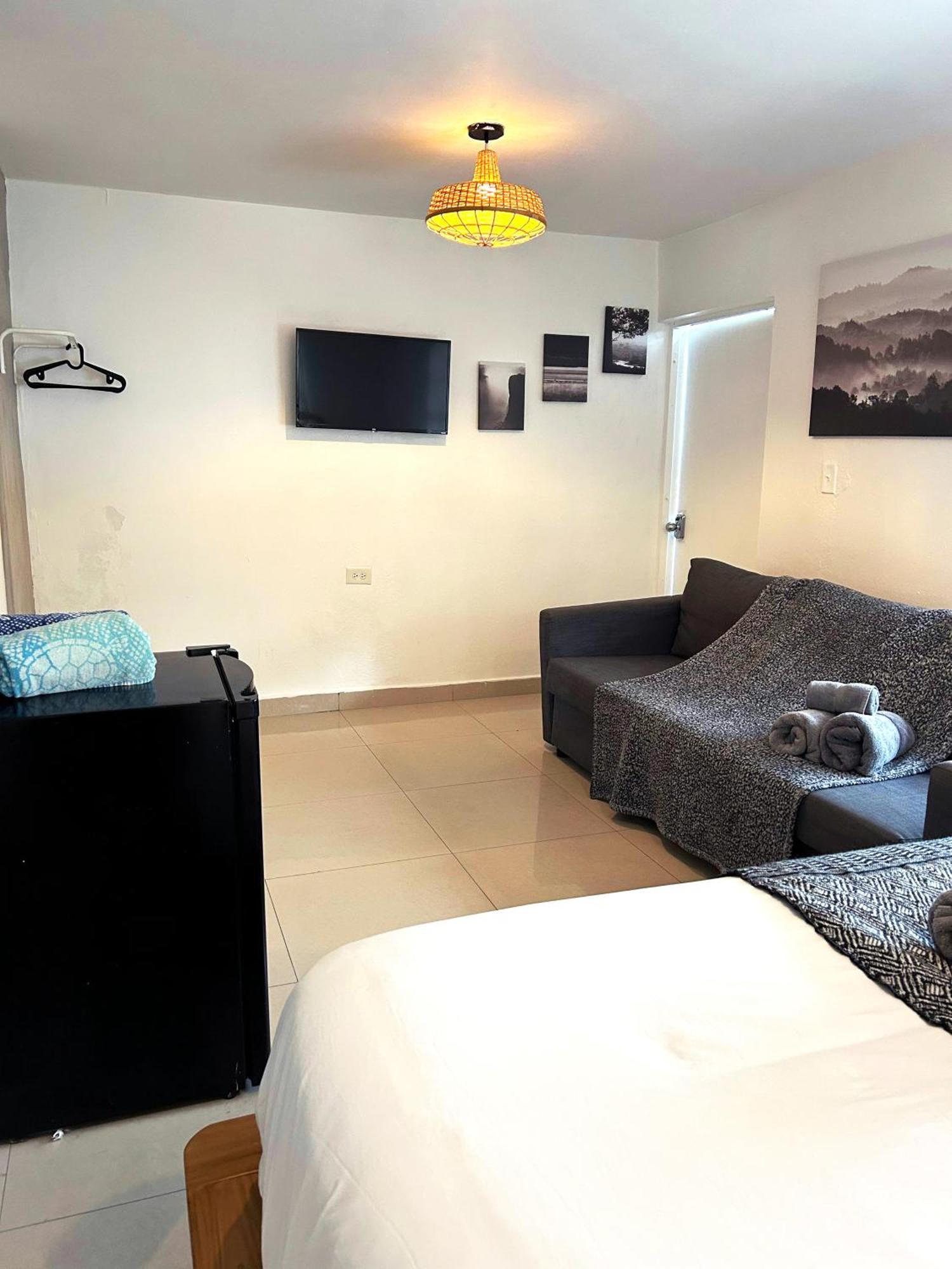 The Pelican Poshtel San Juan Extérieur photo