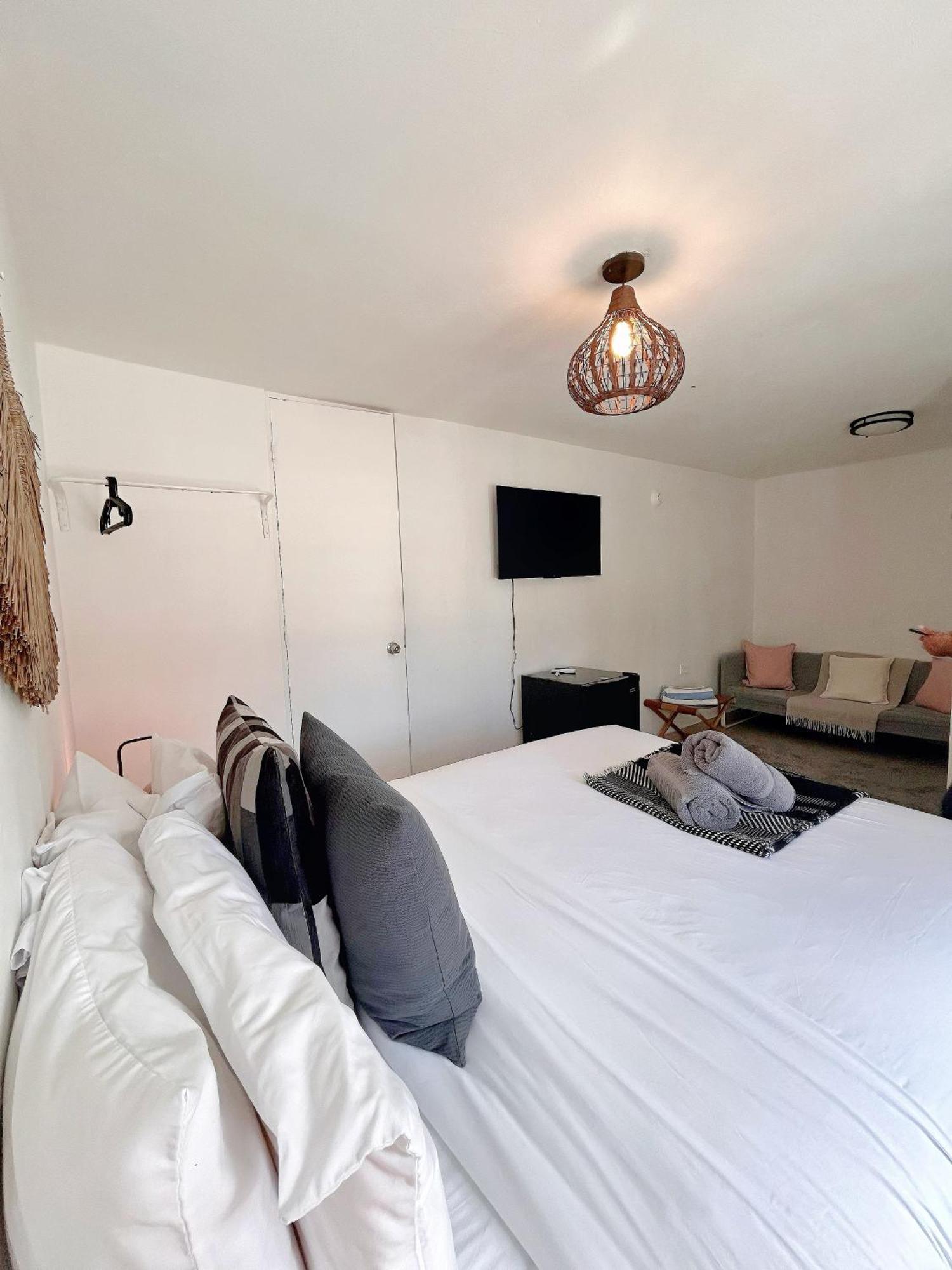 The Pelican Poshtel San Juan Extérieur photo