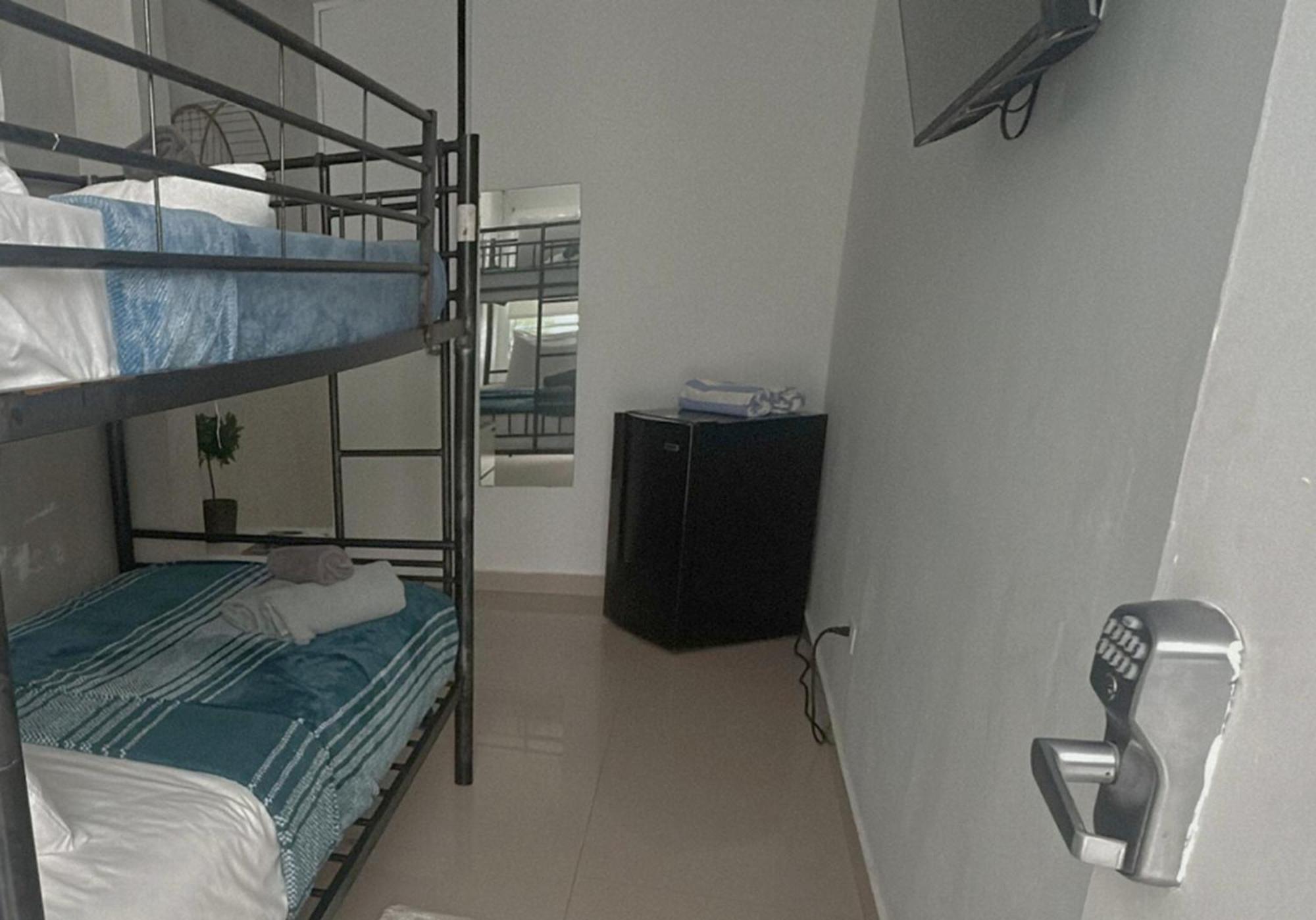 The Pelican Poshtel San Juan Extérieur photo